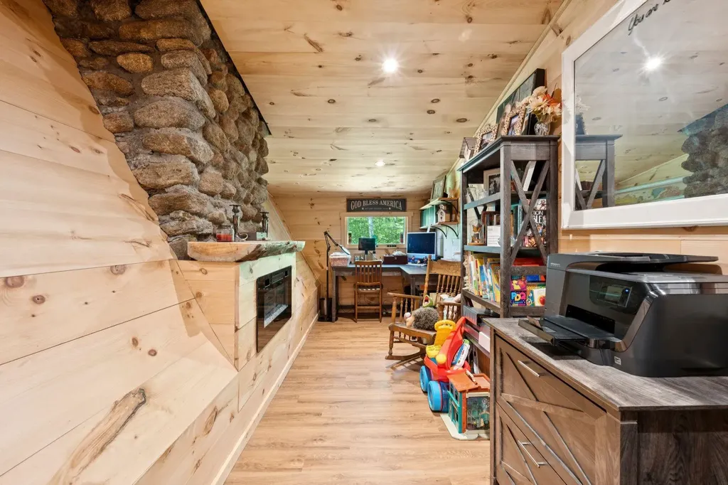105 East Mountain Road Newport NH 03773