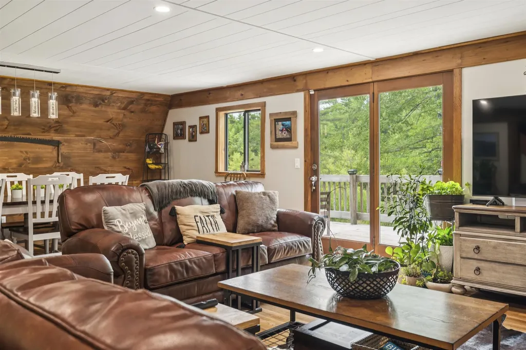 105 East Mountain Road Newport NH 03773