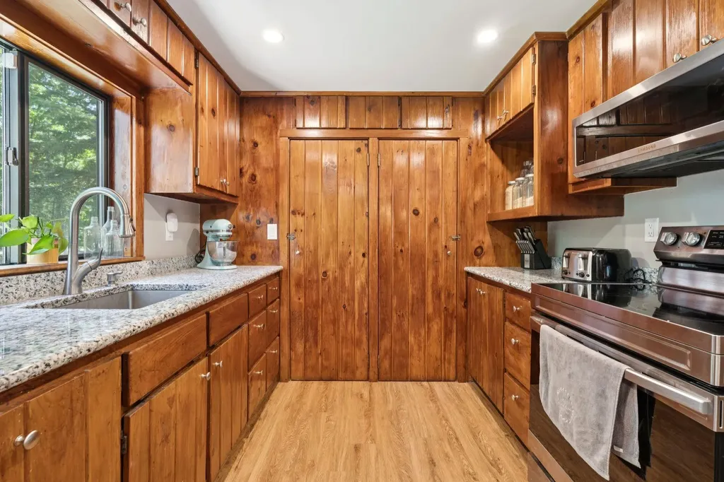 105 East Mountain Road Newport NH 03773