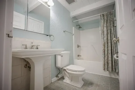 570 Upper Meehan Road Bristol VT 05443