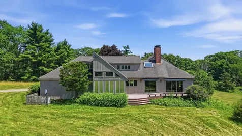 29 Stiles Farm Road Wilton NH 03086