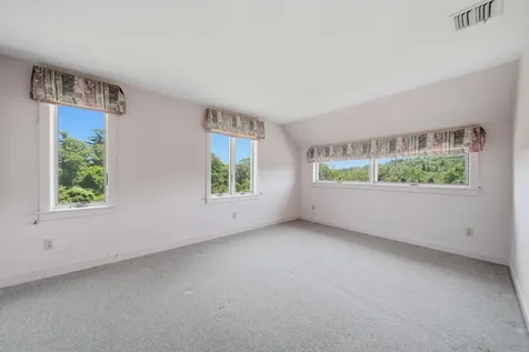 29 Stiles Farm Road Wilton NH 03086