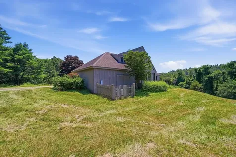 29 Stiles Farm Road Wilton NH 03086