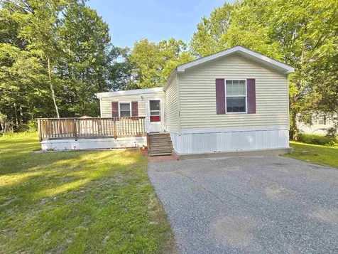 37 Turkey Drive Belmont NH 03220