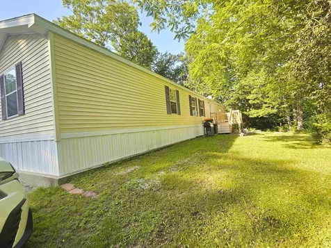37 Turkey Drive Belmont NH 03220