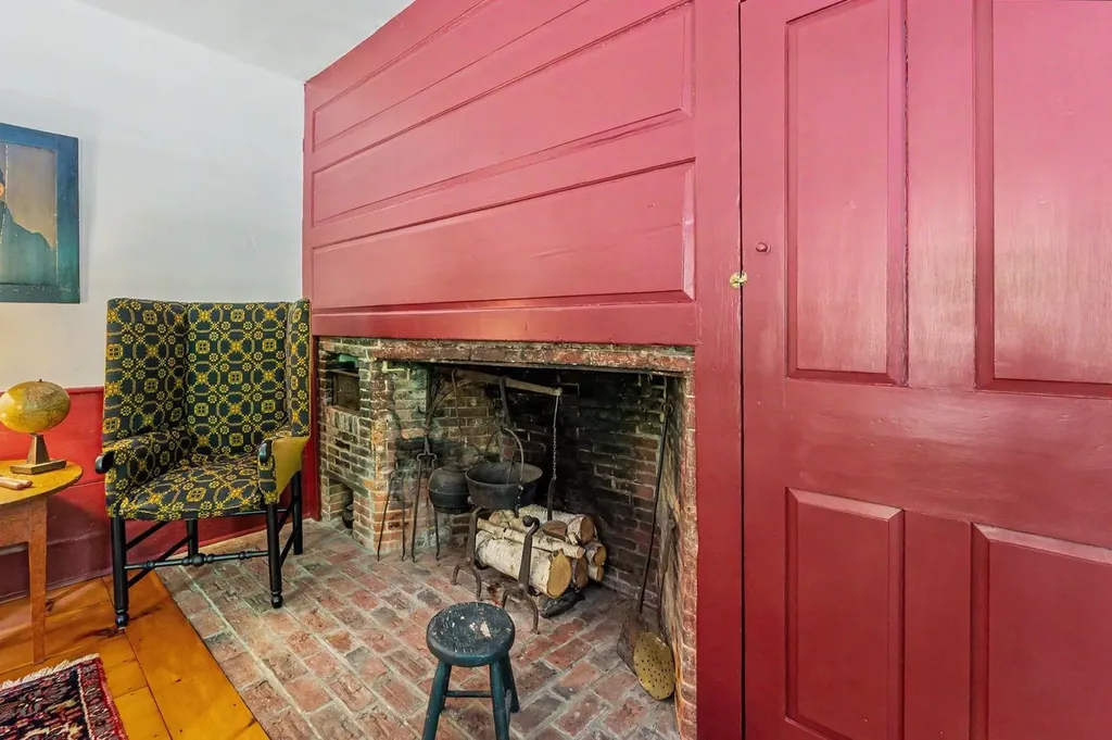16 Perkins Road Londonderry NH 03053