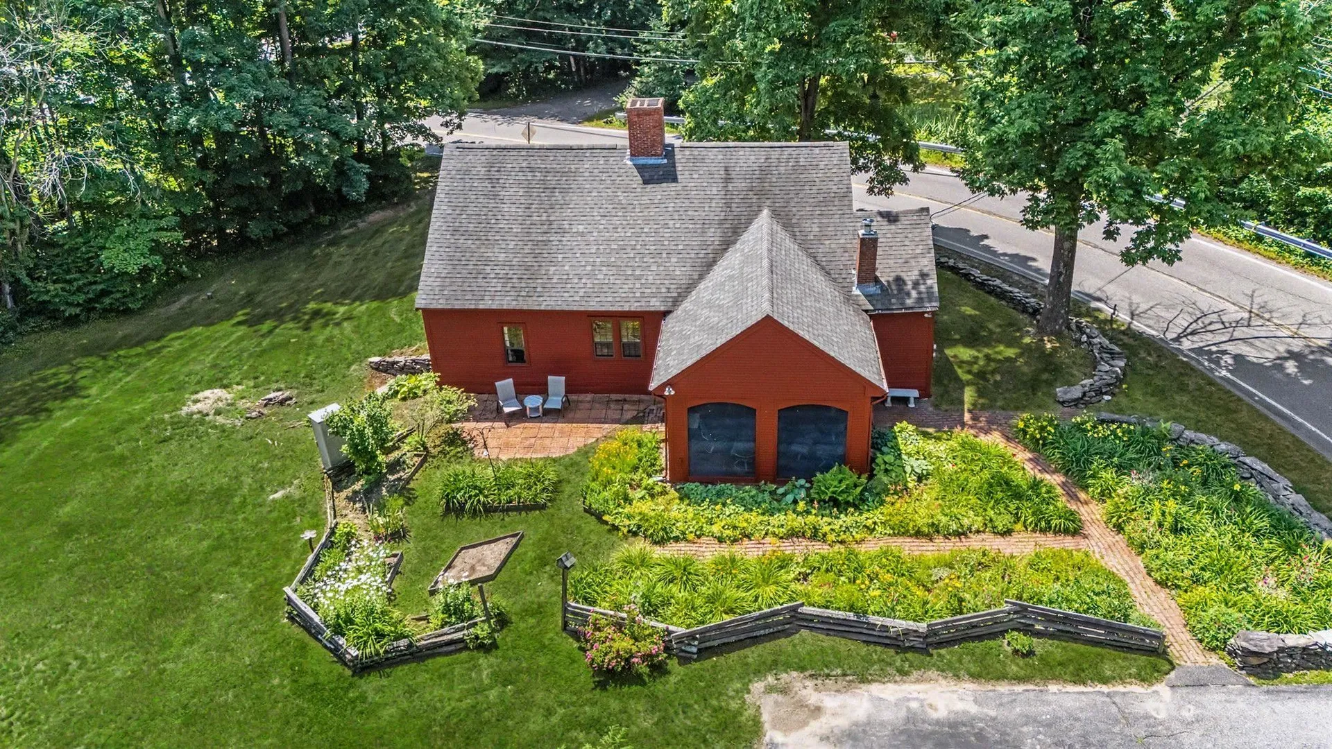 16 Perkins Road Londonderry NH 03053