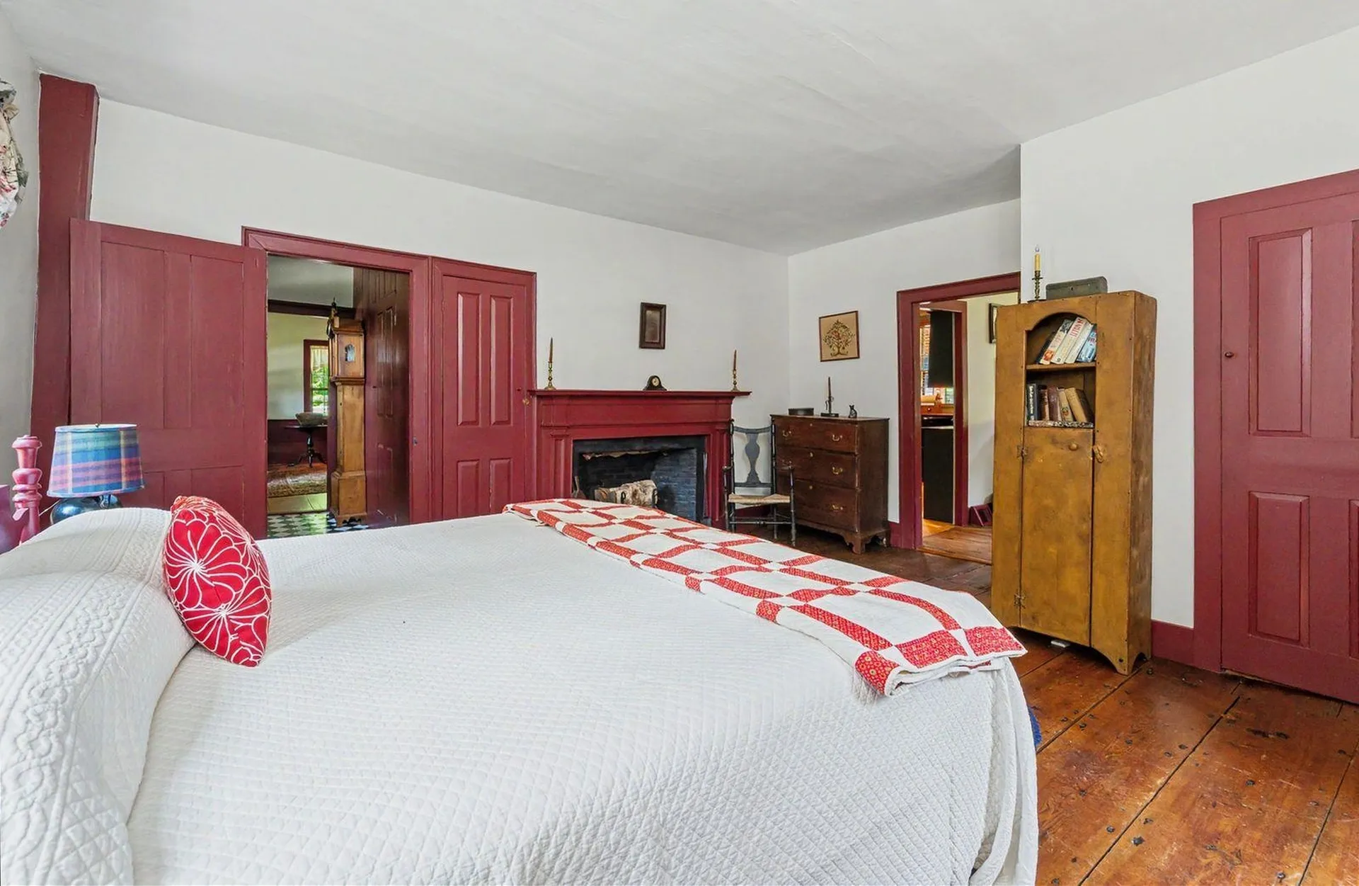 16 Perkins Road Londonderry NH 03053