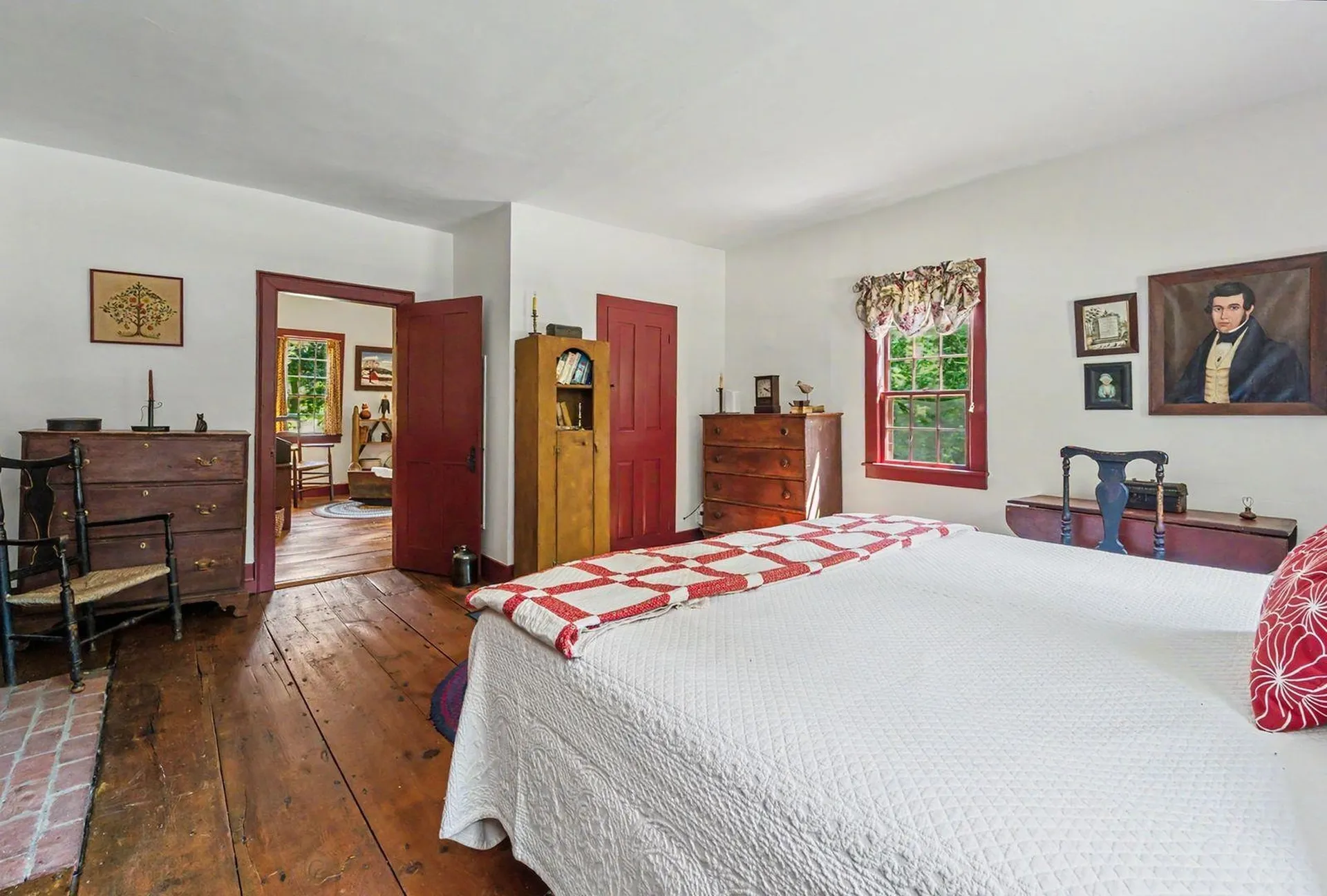 16 Perkins Road Londonderry NH 03053