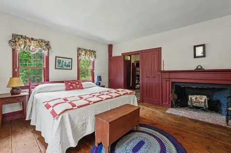 16 Perkins Road Londonderry NH 03053
