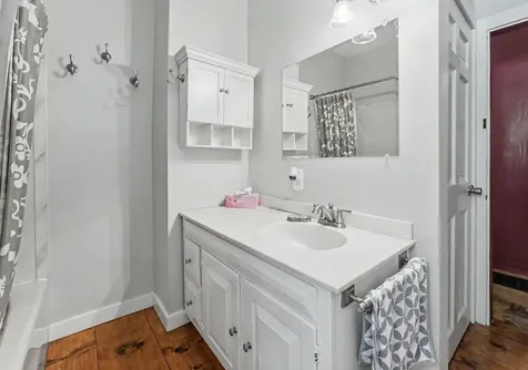 16 Perkins Road Londonderry NH 03053