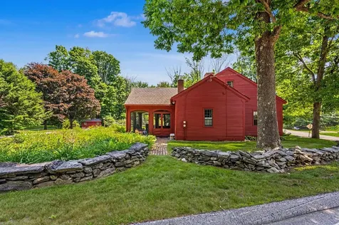16 Perkins Road Londonderry NH 03053