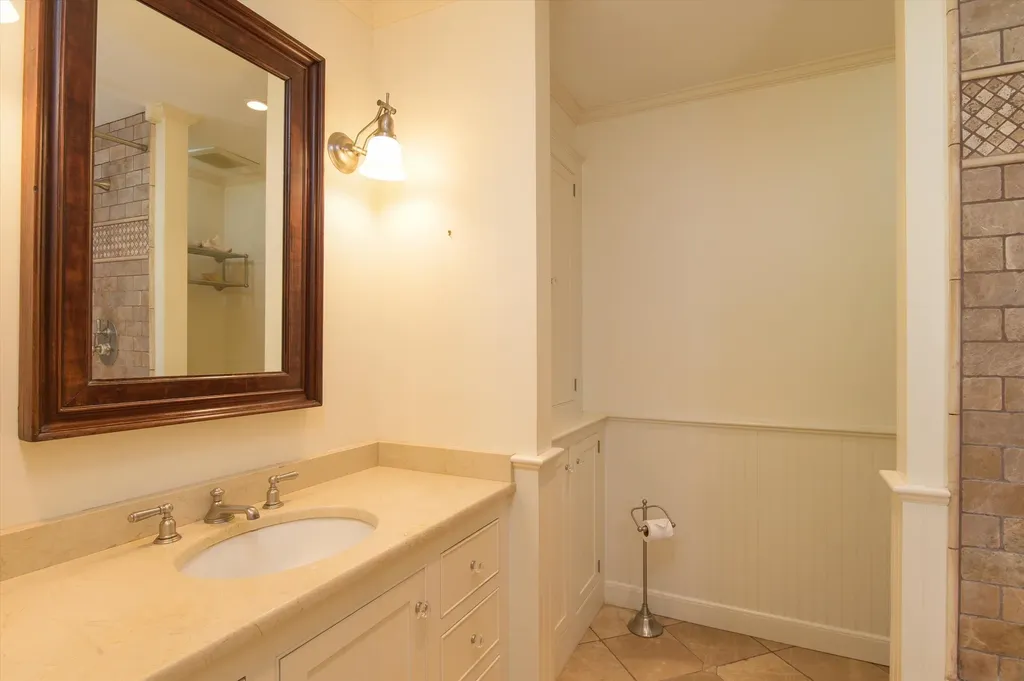 19 Lawridge Heights Ludlow VT 05149