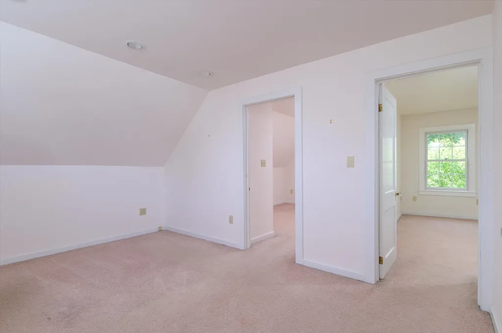 19 Lawridge Heights Ludlow VT 05149