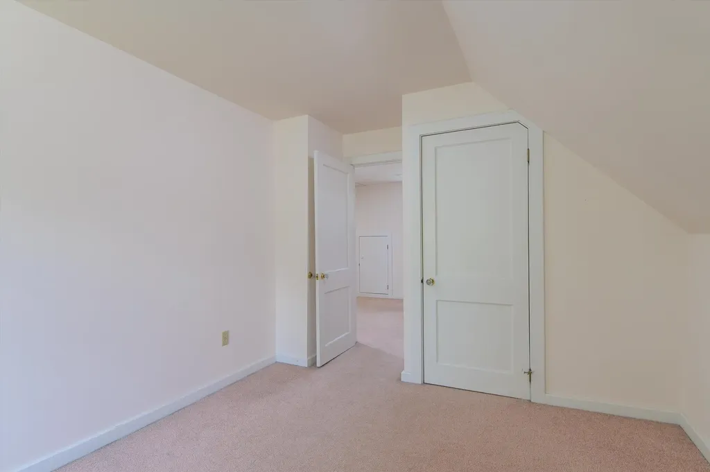 19 Lawridge Heights Ludlow VT 05149