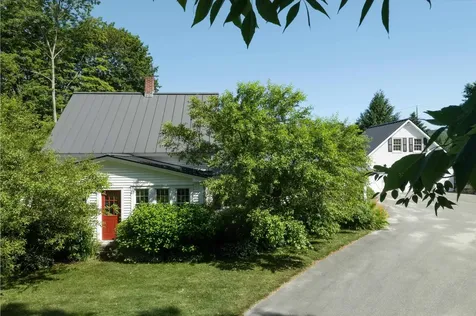 19 Lawridge Heights Ludlow VT 05149