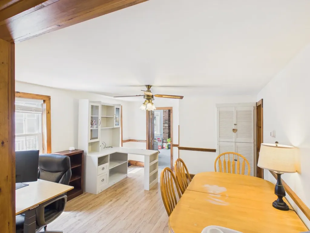 29 Manchester Street Nashua NH 03064