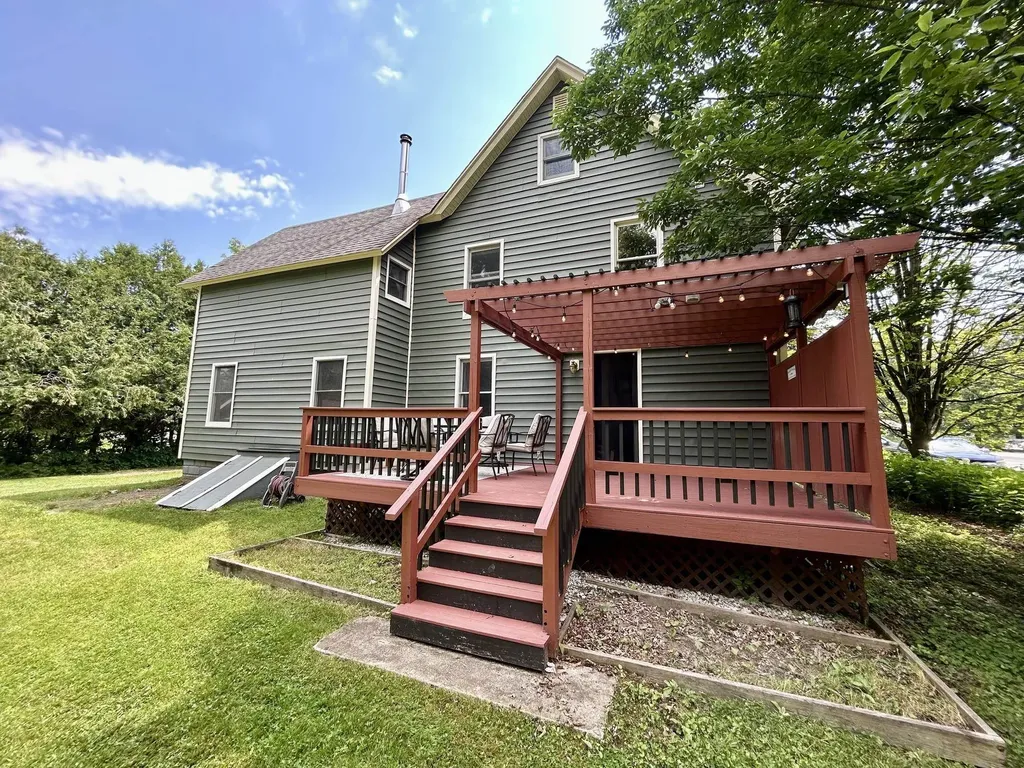 11 Hale Street Randolph VT 05060