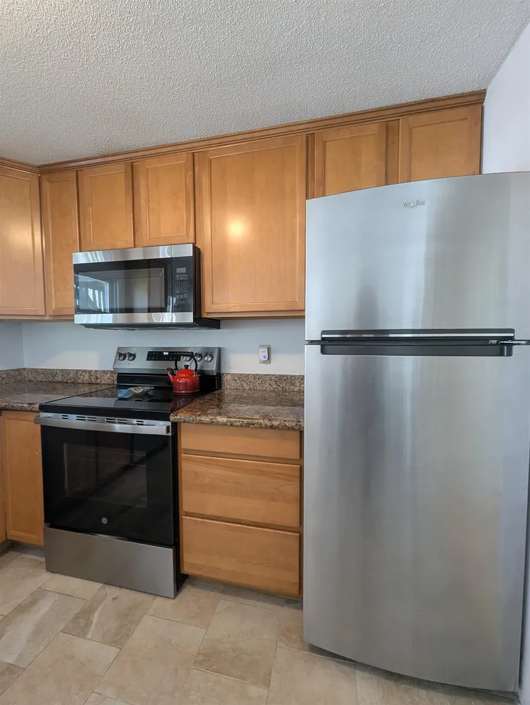 471 High Street Hampton NH 03842