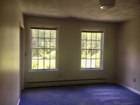 10 Forest Drive East Kingston NH 03827