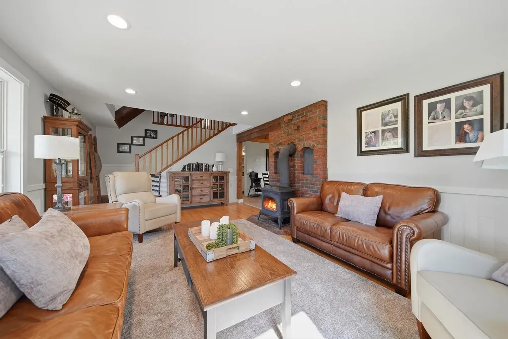 29 Rand Road Rindge NH 03461