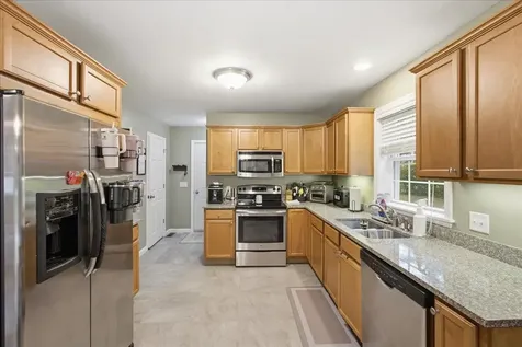 4 Hummingbird Lane Milton VT 05468