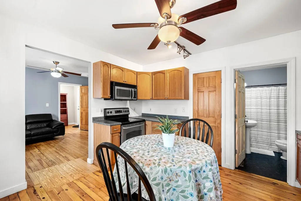 28 Mcduffee Street Rochester NH 03867