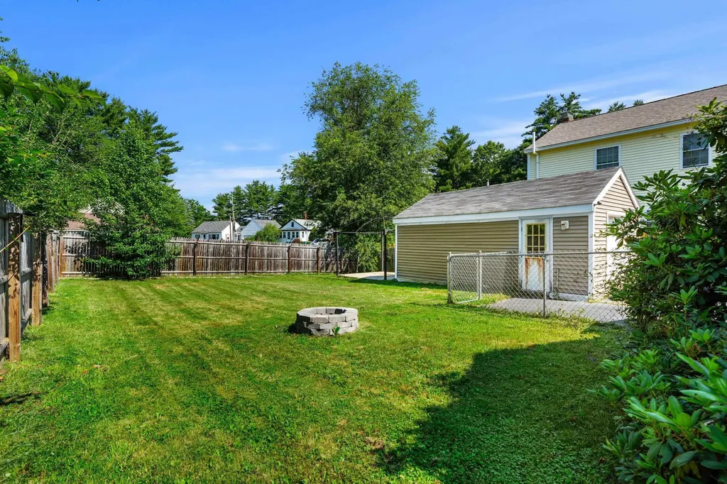 28 Mcduffee Street Rochester NH 03867