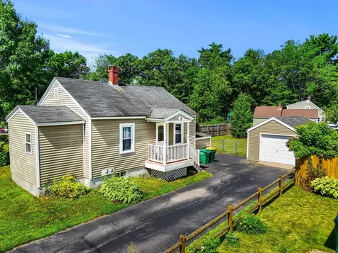 28 Mcduffee Street Rochester NH 03867