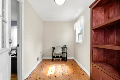 28 Mcduffee Street Rochester NH 03867
