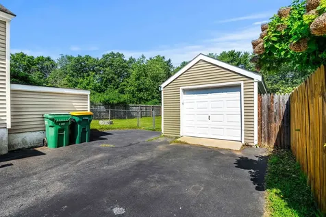 28 Mcduffee Street Rochester NH 03867