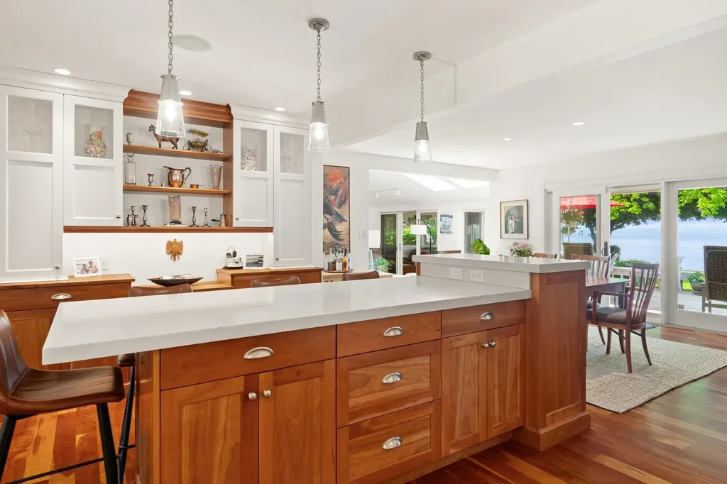 131 Hills Point Road Charlotte VT 05445