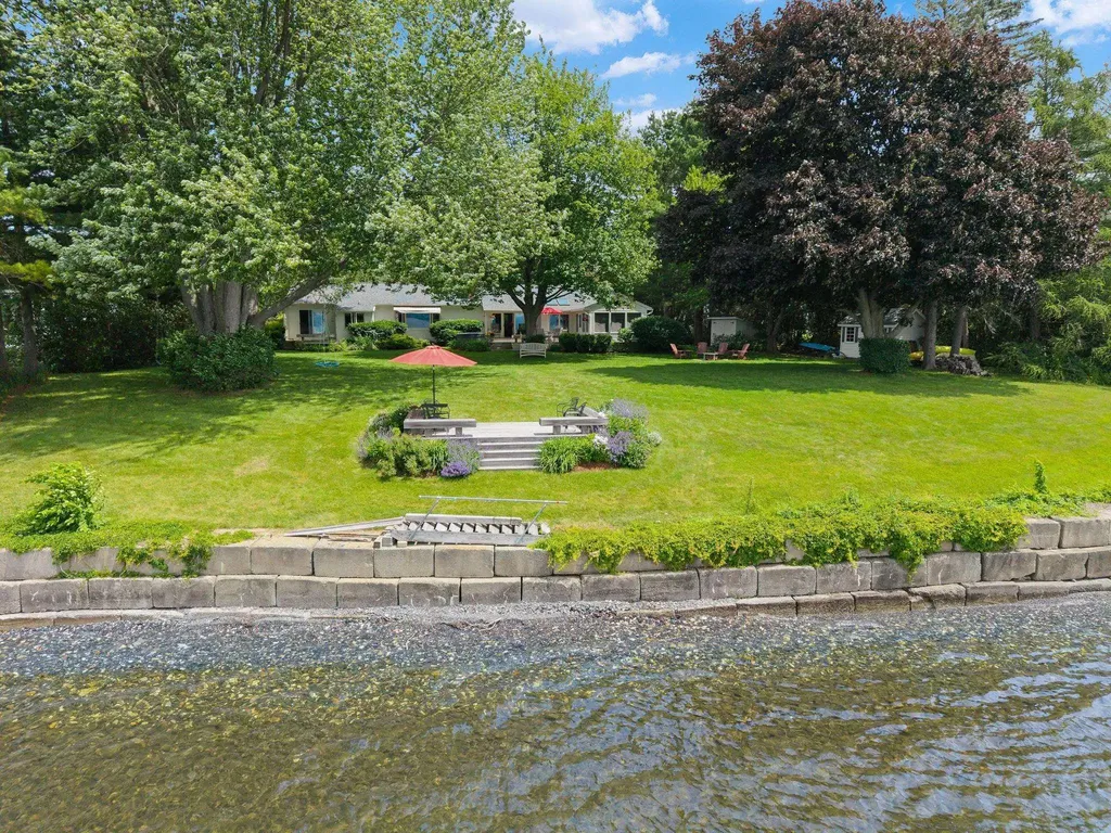 131 Hills Point Road Charlotte VT 05445
