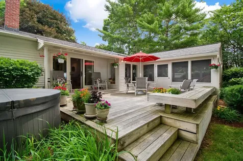 131 Hills Point Road Charlotte VT 05445