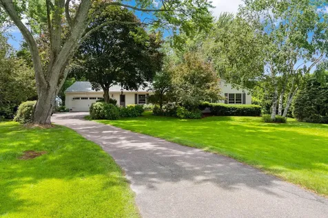 131 Hills Point Road Charlotte VT 05445