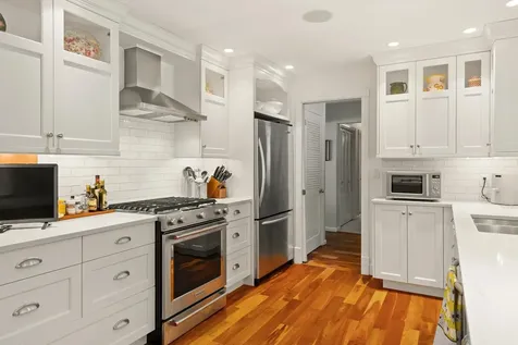 131 Hills Point Road Charlotte VT 05445