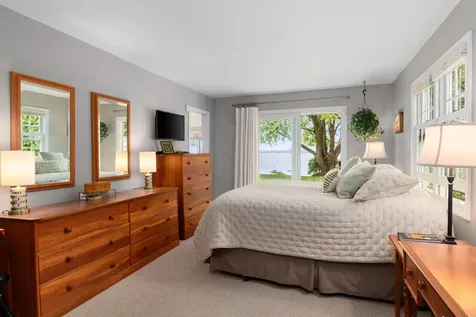 131 Hills Point Road Charlotte VT 05445
