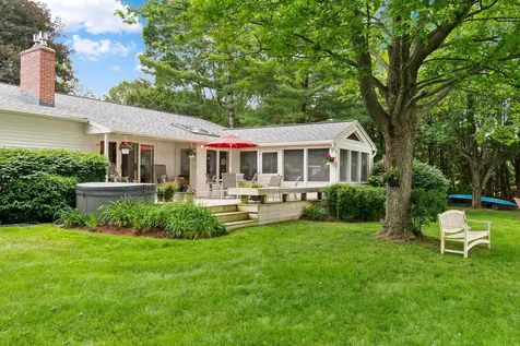 131 Hills Point Road Charlotte VT 05445