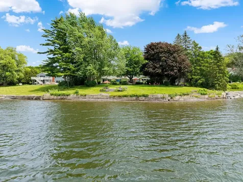 131 Hills Point Road Charlotte VT 05445