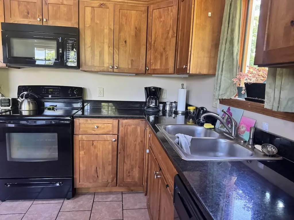 55 Castle Road Chesterfield NH 03443