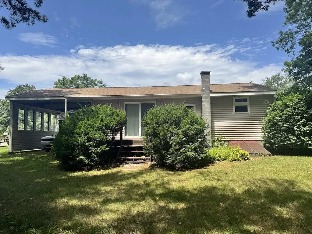 41 Park Street Swanzey NH 03431