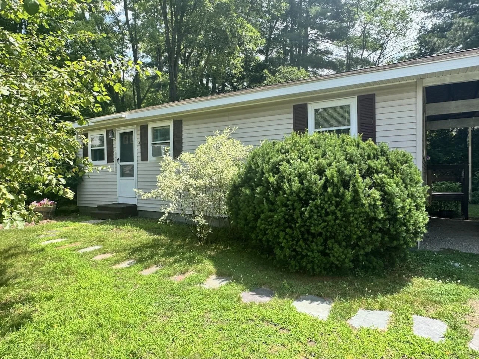 41 Park Street Swanzey NH 03431
