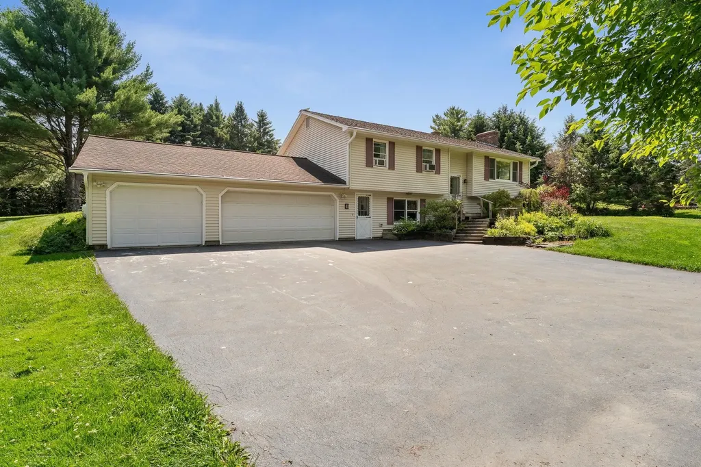 11 Birchwood Park Drive Barre Town VT 05641