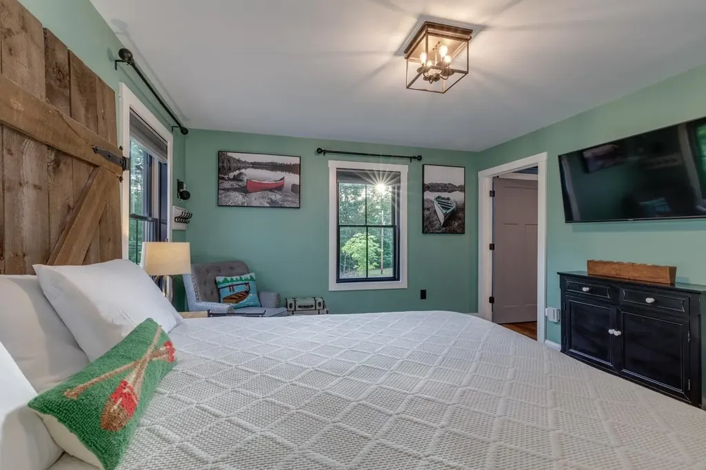4 Dan Kelley Drive Alton NH 03810