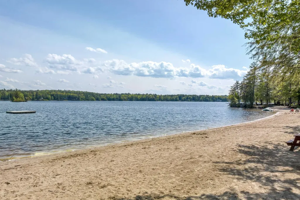 100 Olympia Street Moultonborough NH 03254