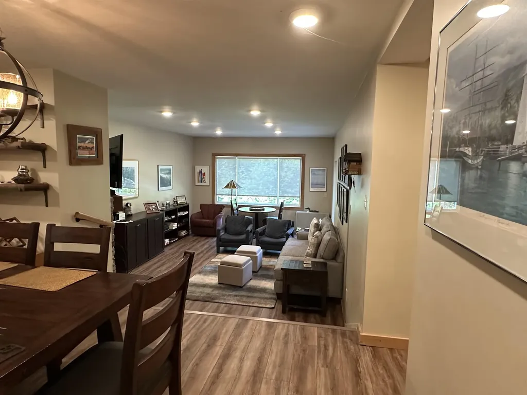 8 Emerson Way Waterville Valley NH 03215