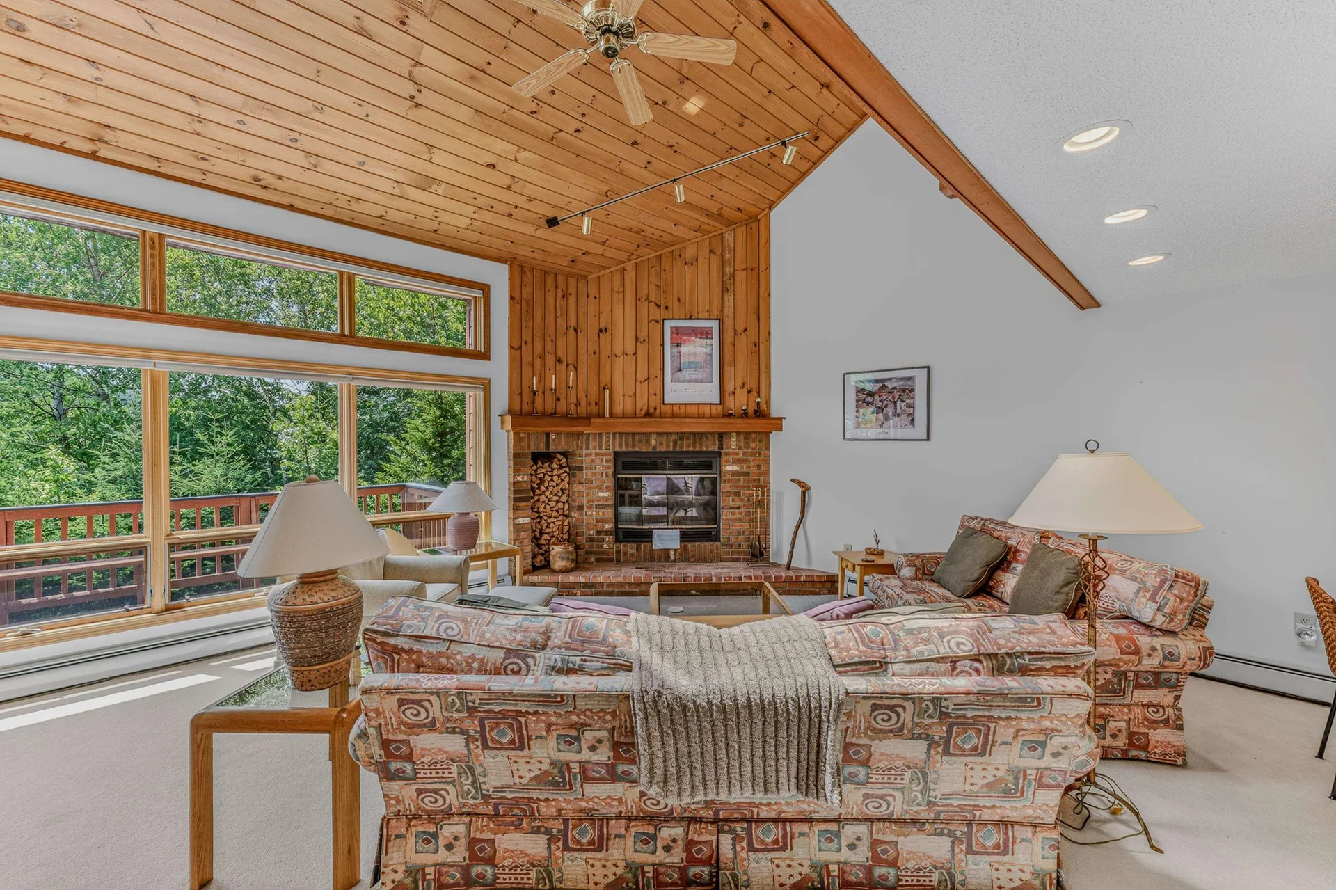 72 Appleby Close Carroll NH 03575