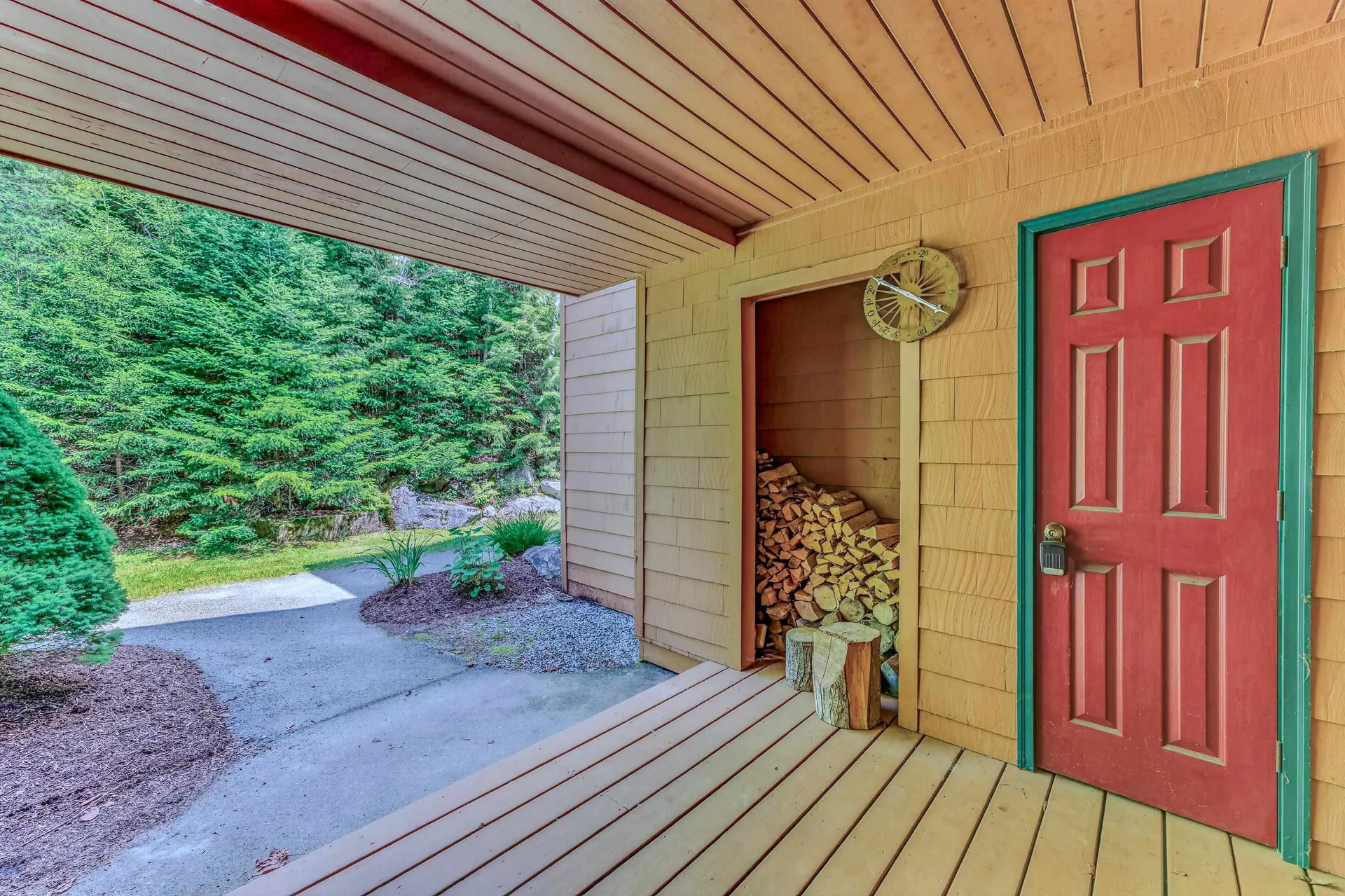 72 Appleby Close Carroll NH 03575
