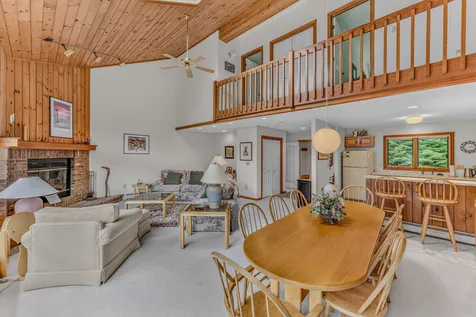 72 Appleby Close Carroll NH 03575