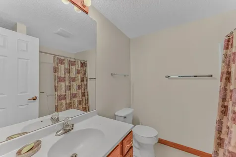 72 Appleby Close Carroll NH 03575
